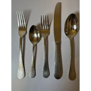 Towle Flatware Set Pebbled 42pc 18/10 Stainless Steel Spoons Forks Knive